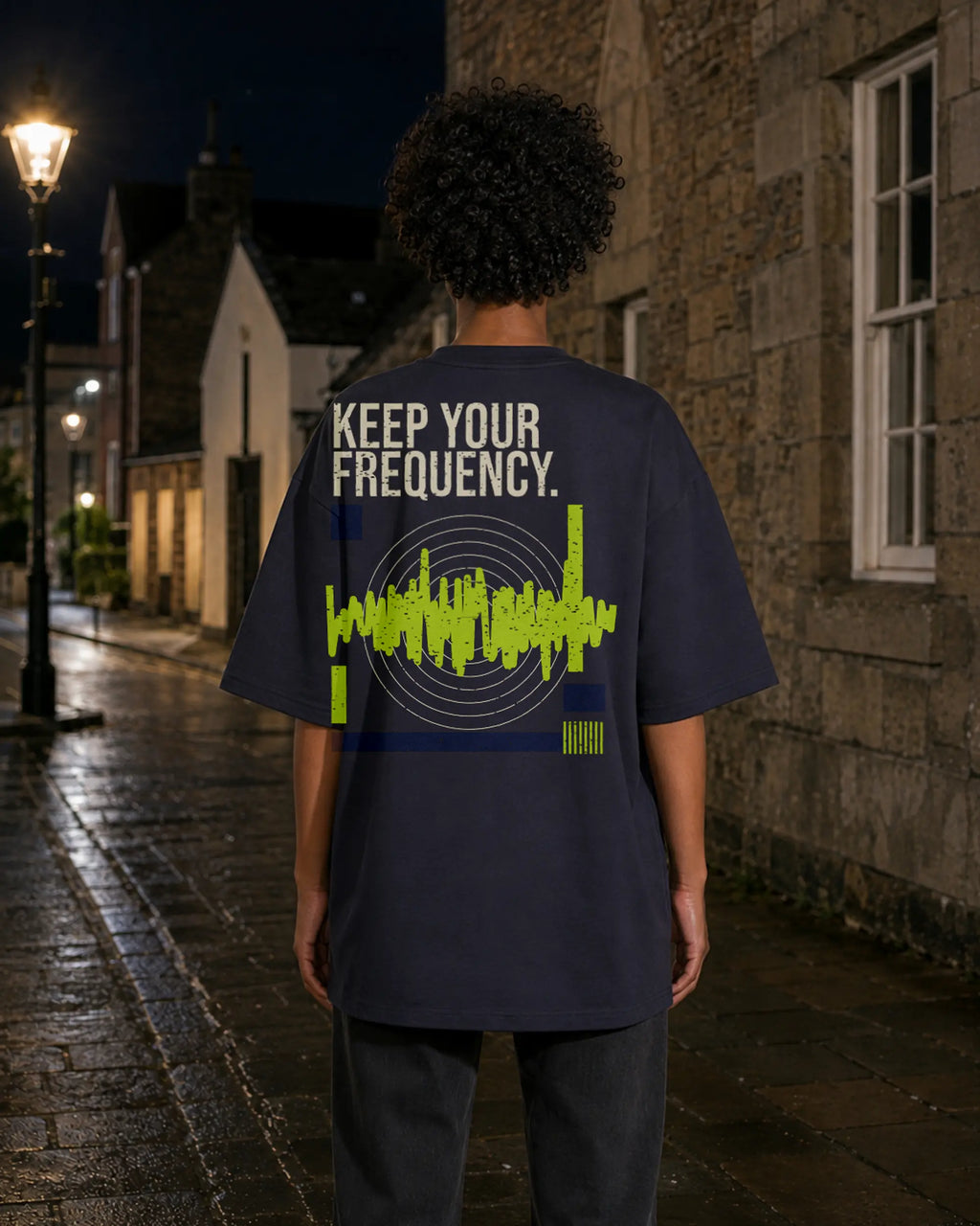 Cabeça Dura Frequency French Navy — women's back, nighttime | augusta-mode-night augusta-gender-women augusta-view-back augusta-color-french-navy