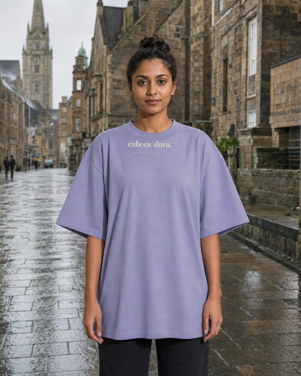 Cabeça Dura Frequency Violet — women's front, daytime | augusta-mode-day augusta-gender-women augusta-view-front augusta-color-violet