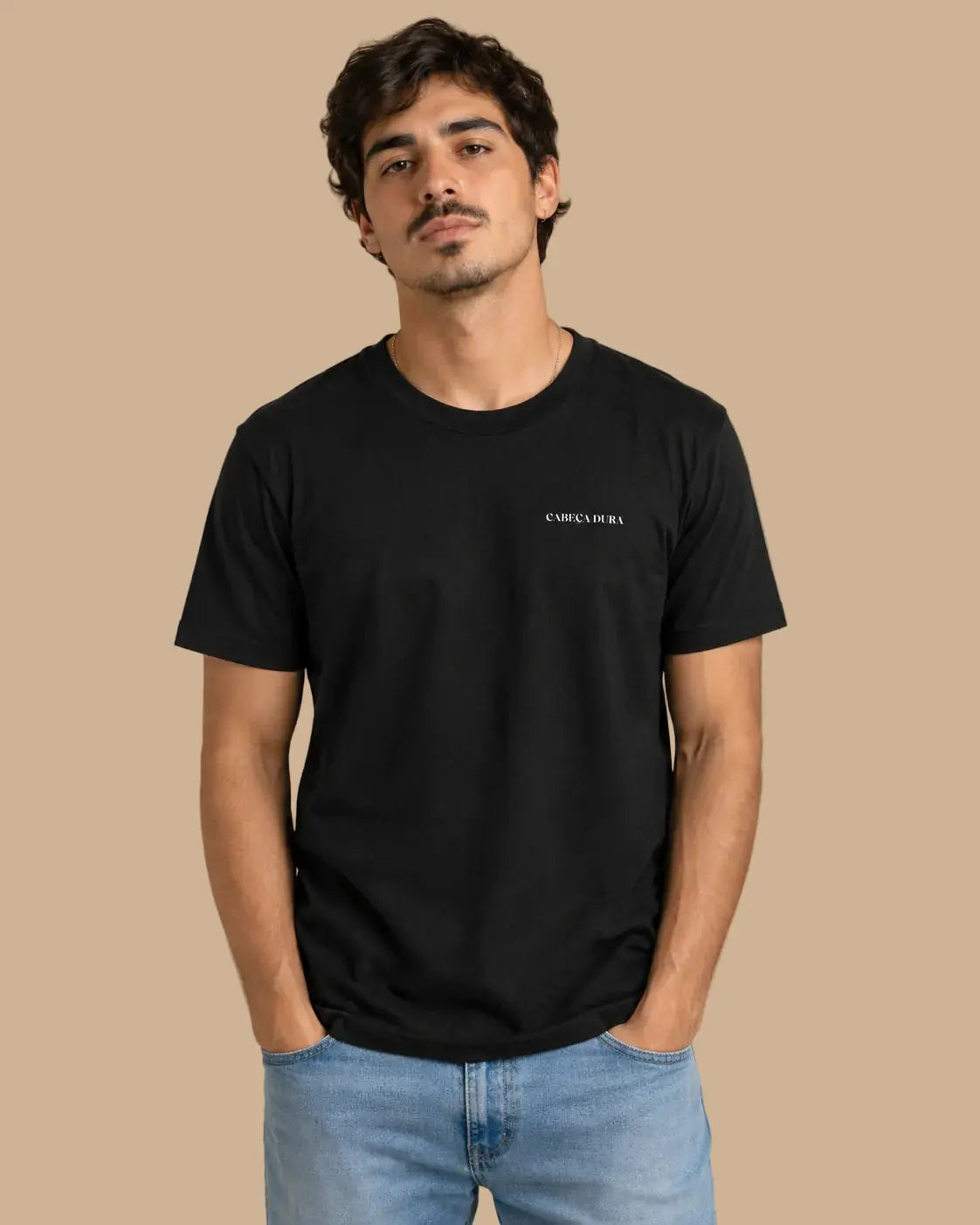 Front view of the Stay Solid black oversized Cabeça Dura T-shirt by Augusta Store